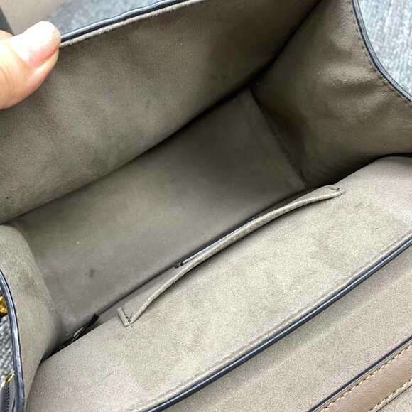 100% Authentic Fendi Kan I Shoulder Bag - Picture 8 of 14